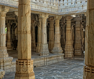 Chaumukkha-Mandir-Ranakpur